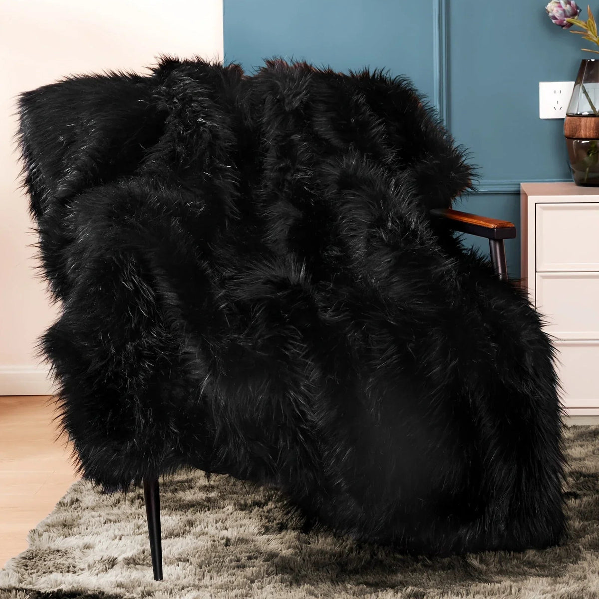 Faux Fur Blanket - Super Soft 60x80